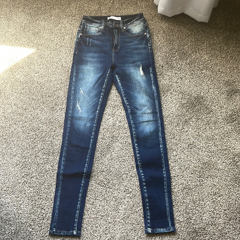 KanCan for Maurices Dark Wash Estilo High Rise Skinny Jeans Size 24, Inseam 31”